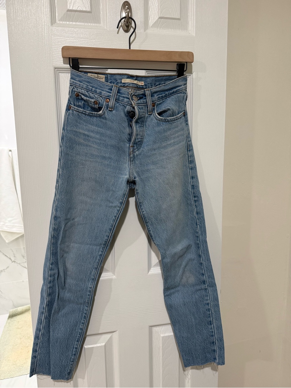 Women's High-Rise Straight Leg Jeans - Light Blue